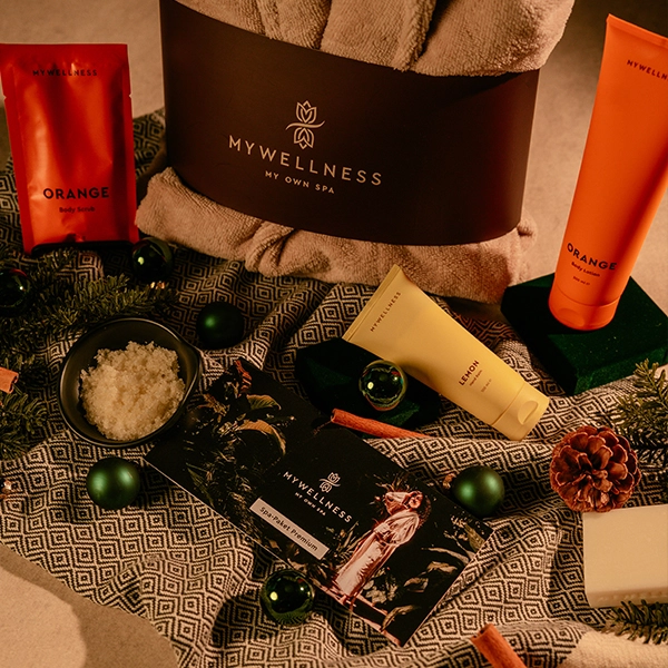 Weihnachtsgeschenke-Bademantel-Kosmetik-Geschenkideen-MyWelnness